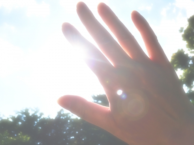 光 眩しい,光 眩しい 疲れ目,光 眩しい 原因,光 眩しい 対処法